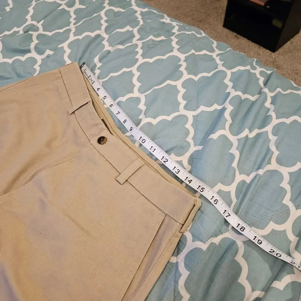 St. Johns Bay Mens 32x32 Khaki Pants Loose Fit Flat Front Casual Chino Beige